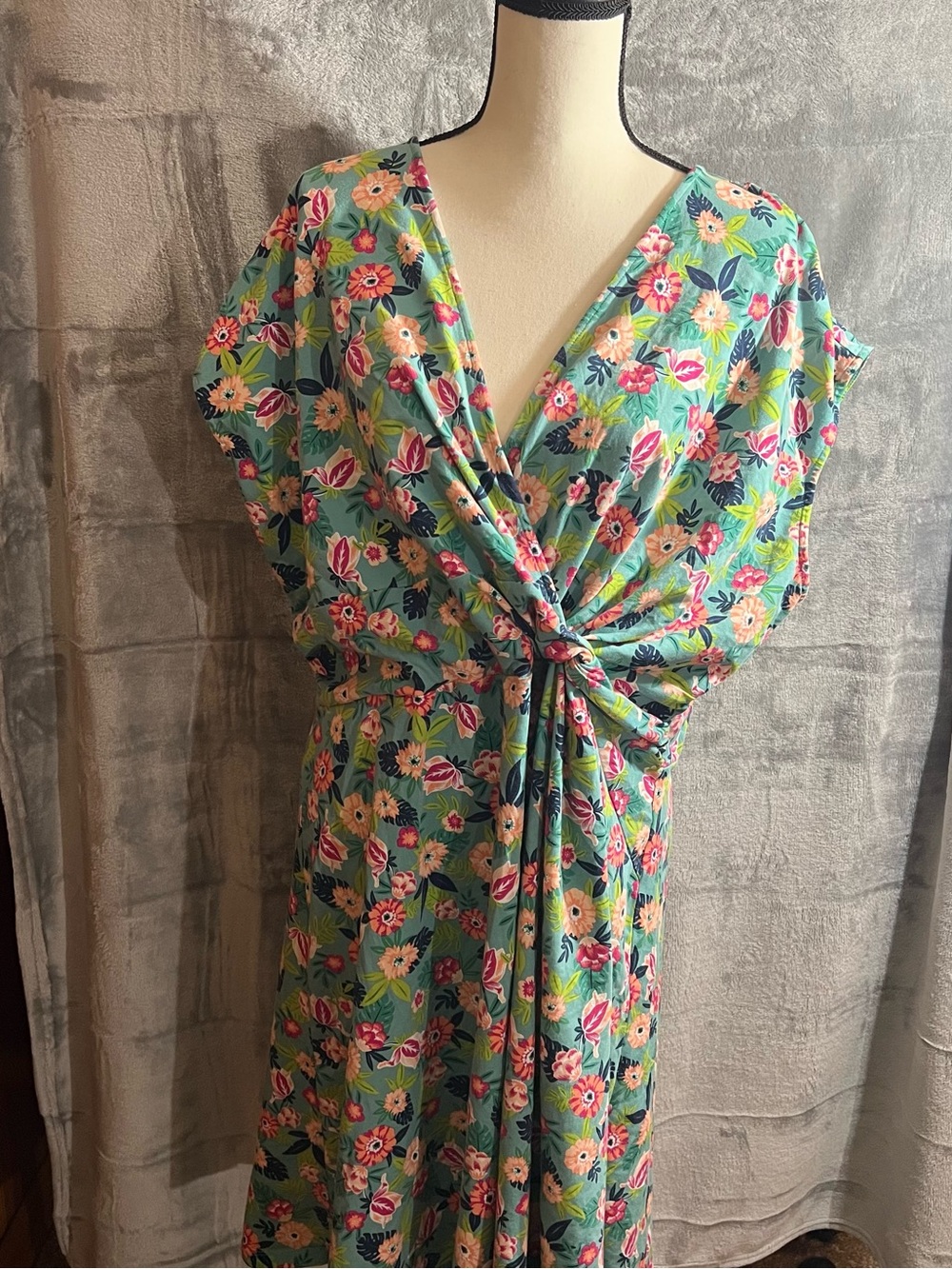 Floral Tie-Front Green Women’s Dress